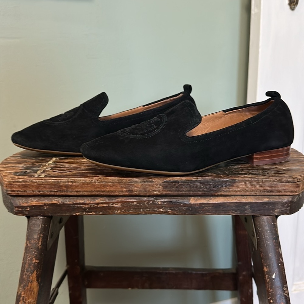 Tory Burch Leigh 15MM Perfect Black Elastic Loafer - Silk Suede - Picture 2 of 16